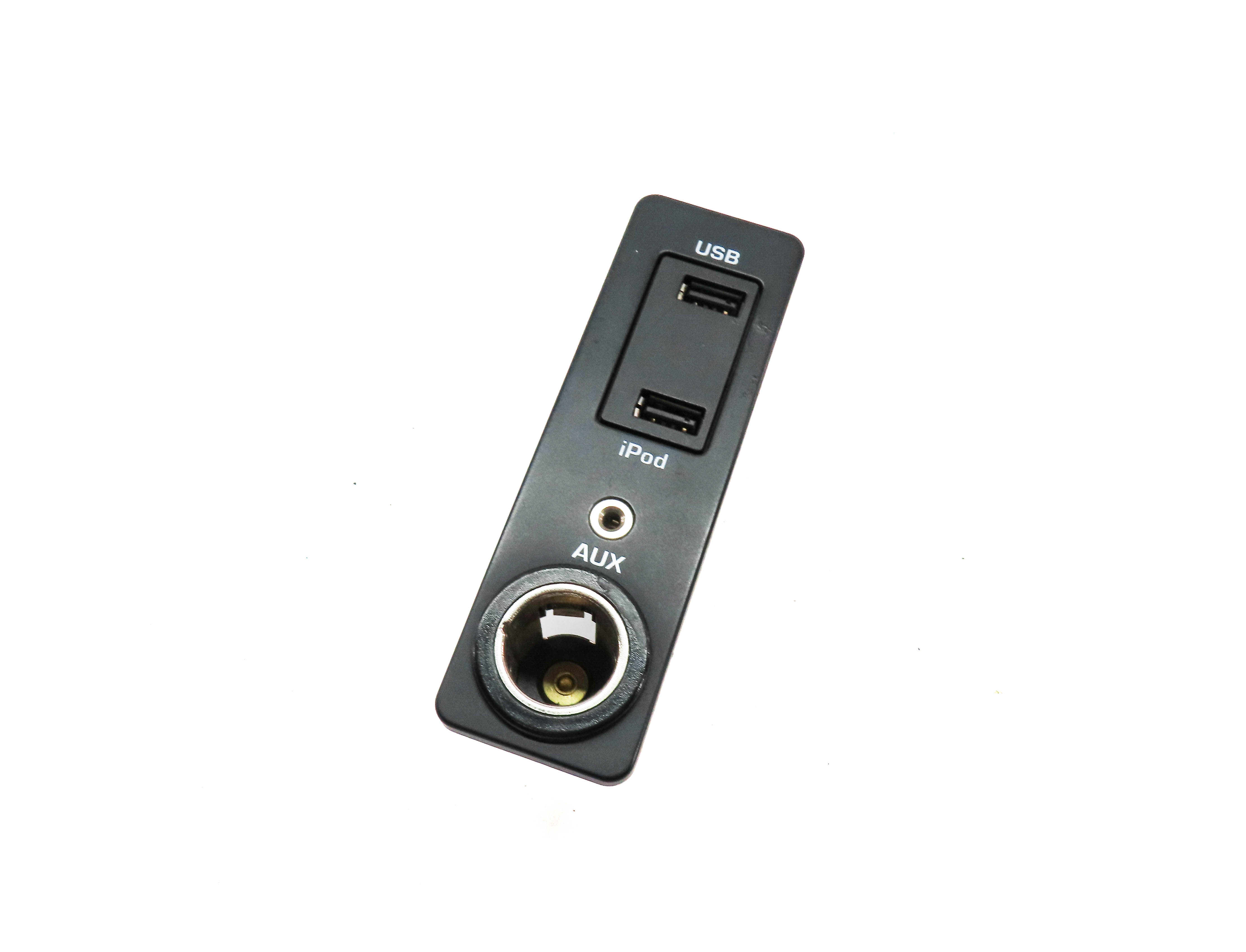 2013 RANGE ROVER EVOQUE (L538) RADIO STEREO USB iPOD AUX AUDIO INPUT JACK PANEL — exact item pictured